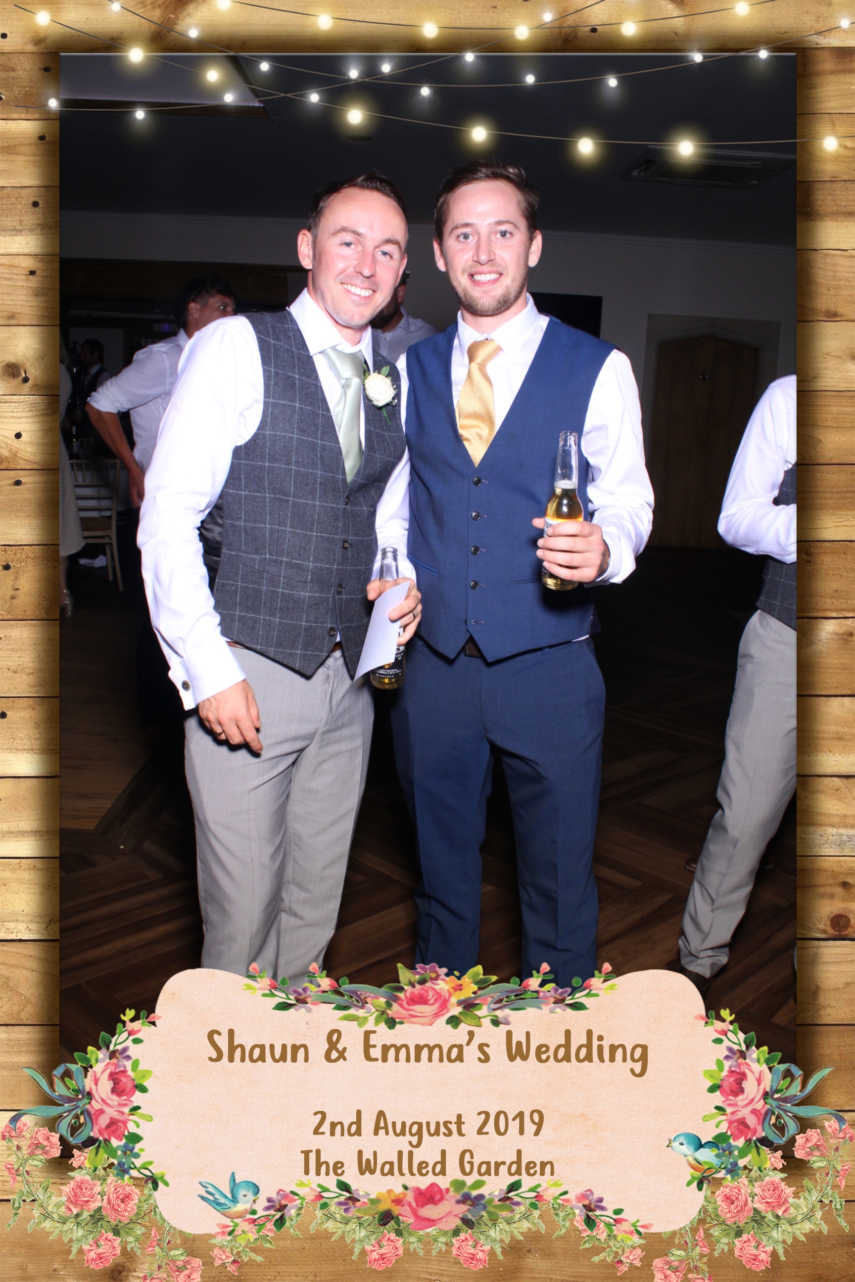 Shaun and Emma's Wedding | View more photos from the event at images.mobile-photo-booth.com/u/MobilePhotoBoothUK/Shaun-and-Emmas-Wedding